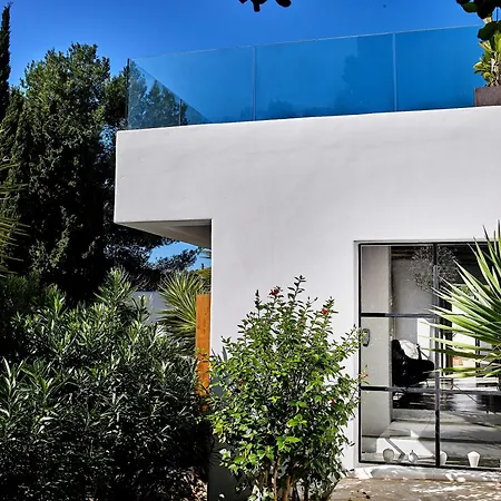 Stylish 5 Bedroom Luxury With Pool And Sauna Willa Santa Eularia des Riu
