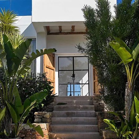Stylish 5 Bedroom Luxury With Pool And Sauna Santa Eulària des Riu