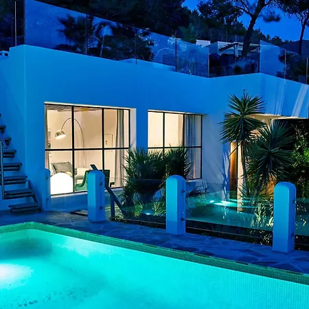Stylish 5 Bedroom Luxury With Pool And Sauna Santa Eulària des Riu